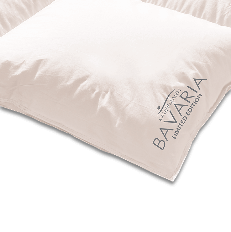 Luxurious Kauffmann Bavaria Limited Edition Daunendecke with quality goose down filling from Bavaria.
