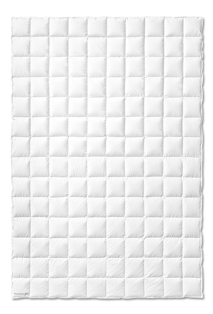 Luxurious KAUFFMANN Daunendecke Prinzessin 800 with fine Mako-Batist material, offering exceptional sleep comfort.